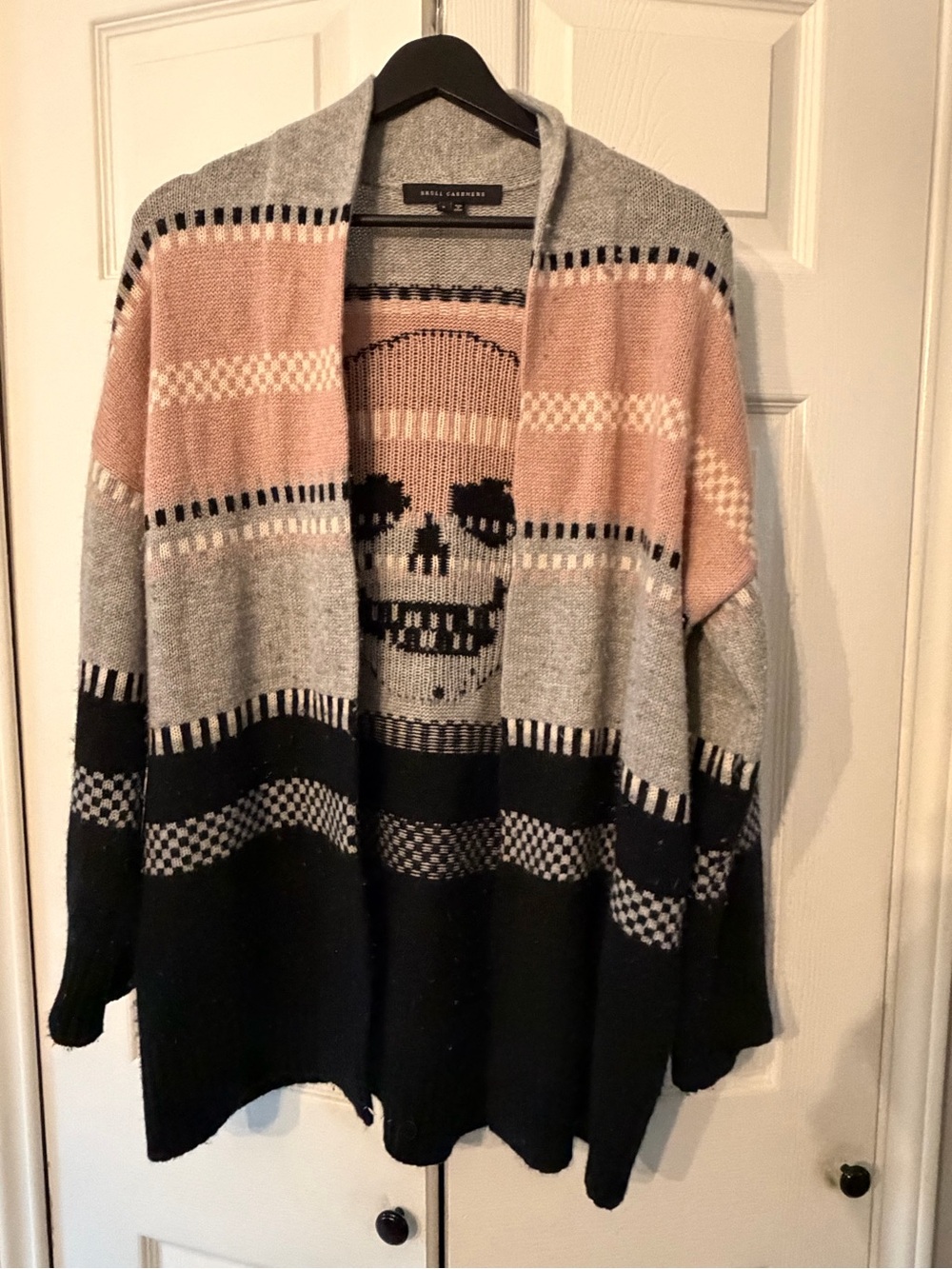 Skull Cashmere  Open-Front Cardigan in Pink, Gray & Black